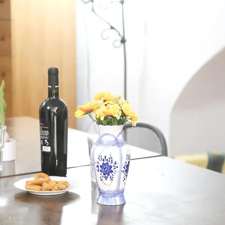 Corte De Tomasi- Centro Storico غالّيبولي