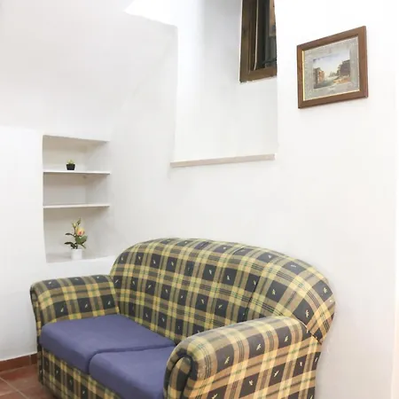 Corte De Tomasi- Centro Storico غالّيبولي